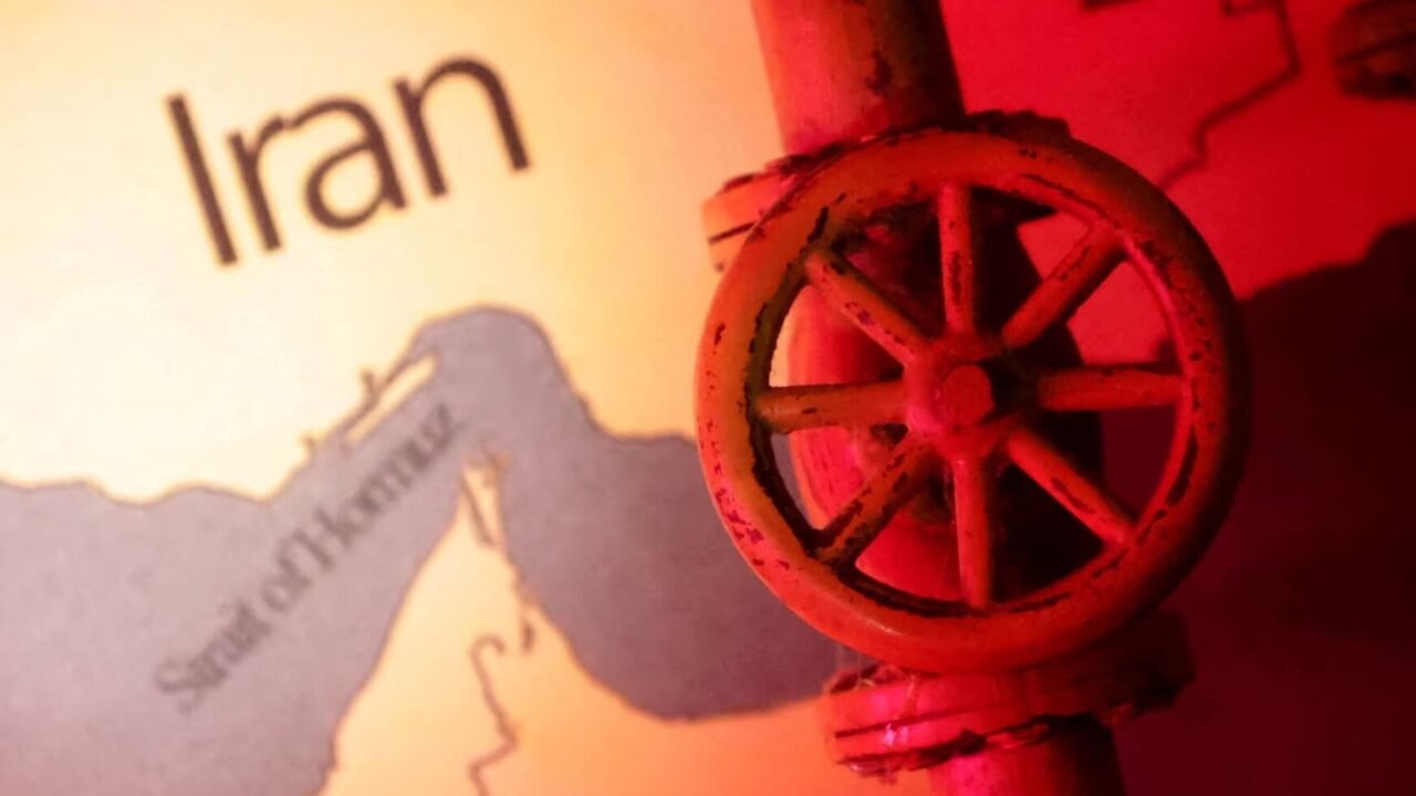 Hormuz shipping